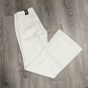 NEW The Limited Women’s White Pants (Size 0)